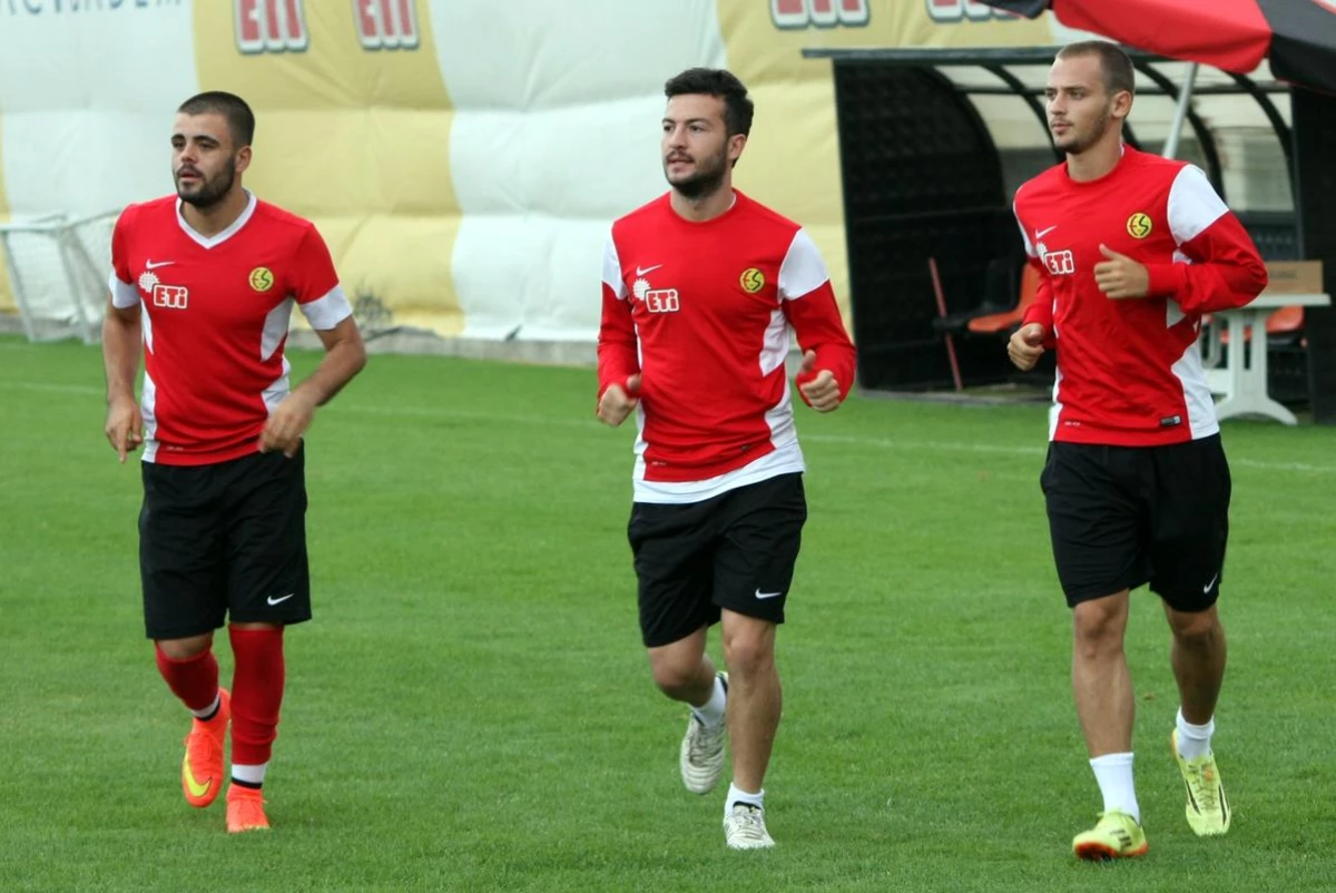 Eskişehirspor, Galatasaray Maçı Hazırlıklarına Başladı