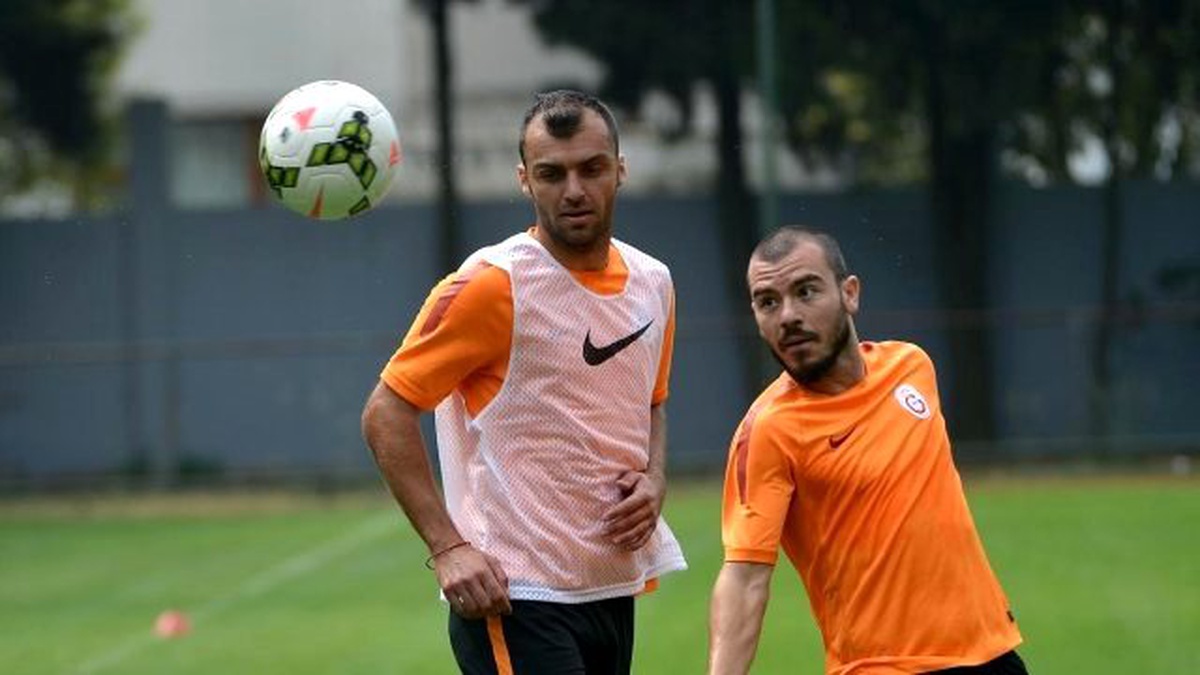 Goran Pandev, İlk İdmanına Çıktı