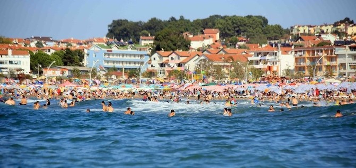 Kandıra Sahilleri Cazibe Merkezi Oldu