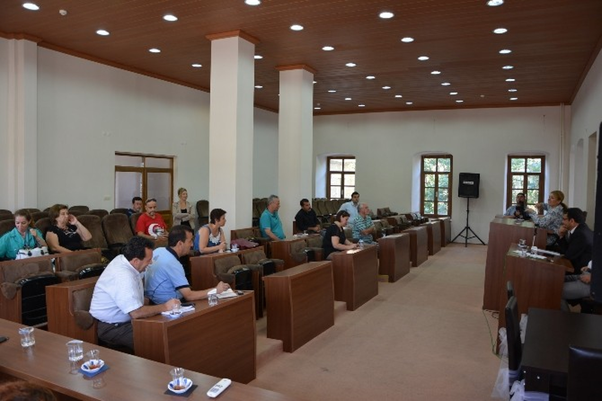 Urla Halkı Anlatıyor, Belediye Başkanı Dinliyor