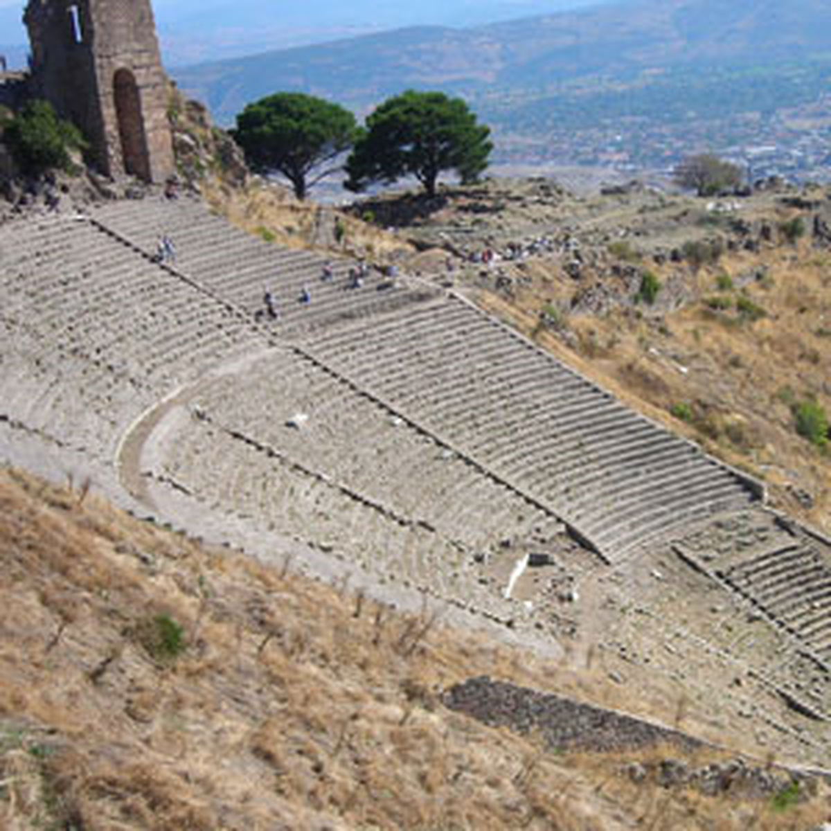 Akropol'ün Şehir Planı Mercek Altında