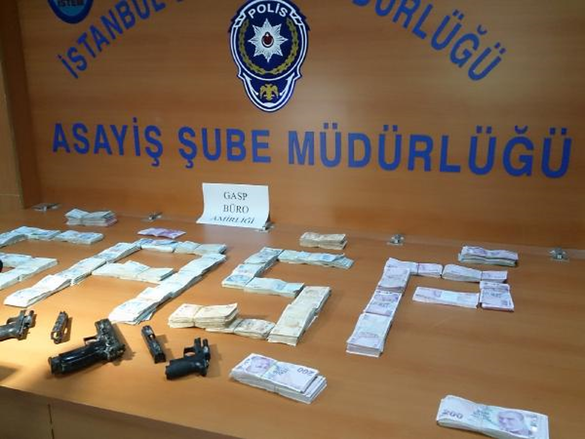 İstanbul\'da Banka Nakil Araçlarını Soyan 2 Kişiden Biri Yakalandı