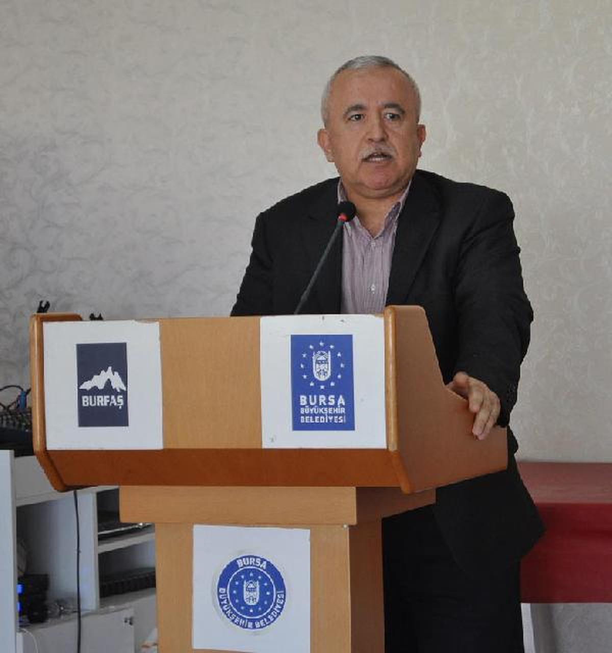 Bursa Büyükşehir Belediyesi Şirketinin Müdür Yardımcısına Saldırı