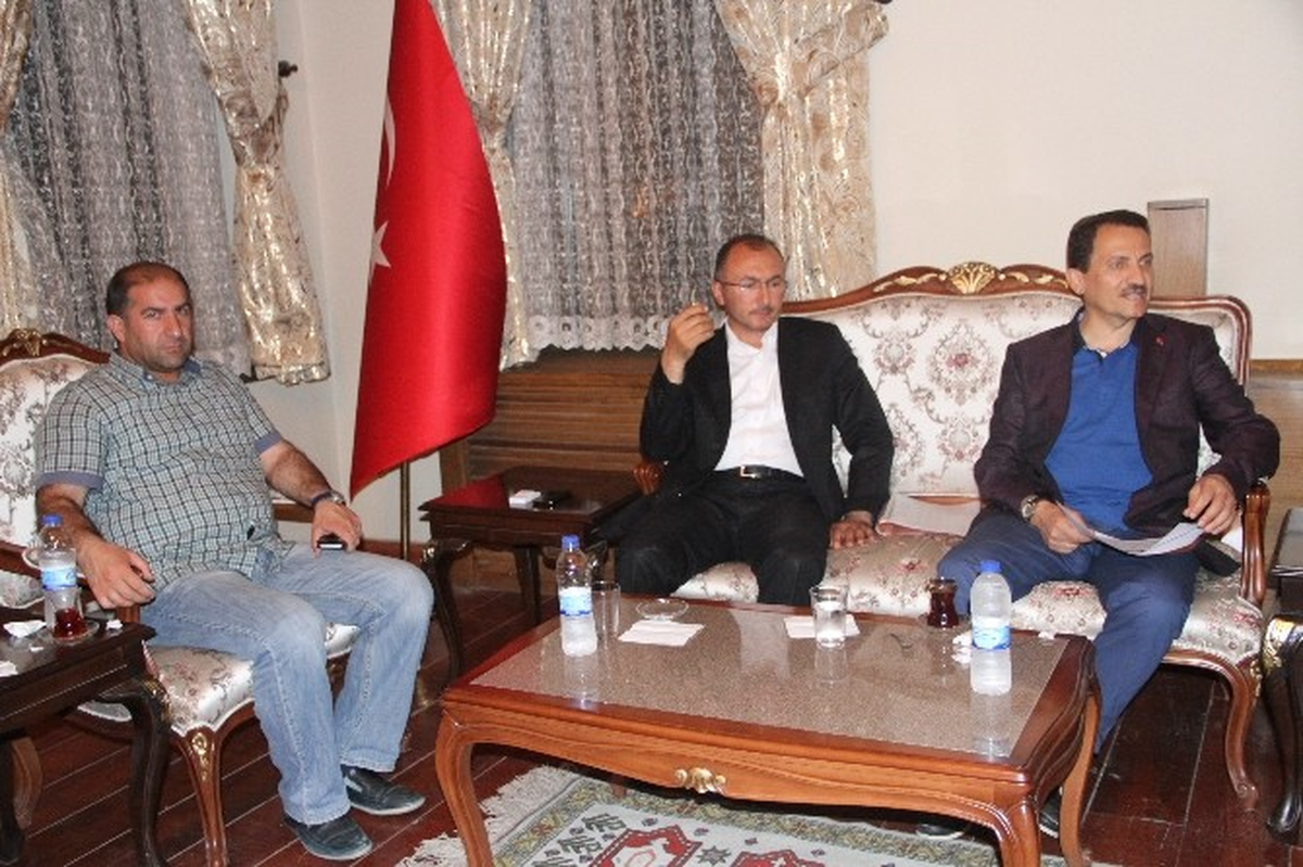 Bik Genel Müdürü Atalay; "Türkiye\'de Demokrasi İçin Güçlü Bir Medyanın, Çok Sesliliğin Oluşmasını...