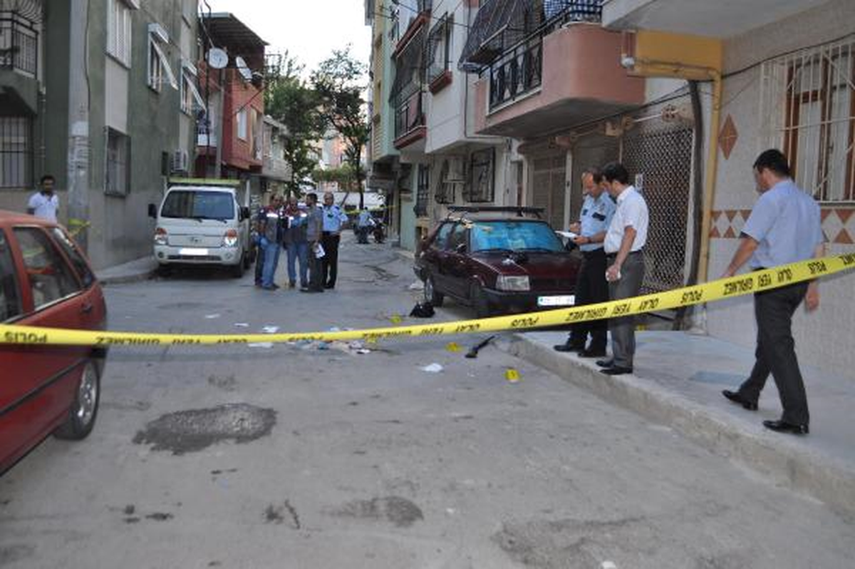 Boşandığı Eşini Öldürüp İntihara Kalkıştı