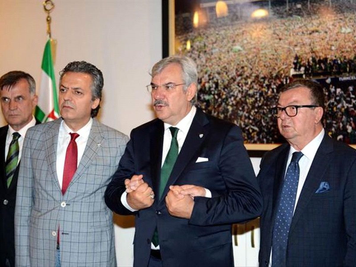 Bursaspor\'a Oynanan Oyunları Herkes Biliyor"