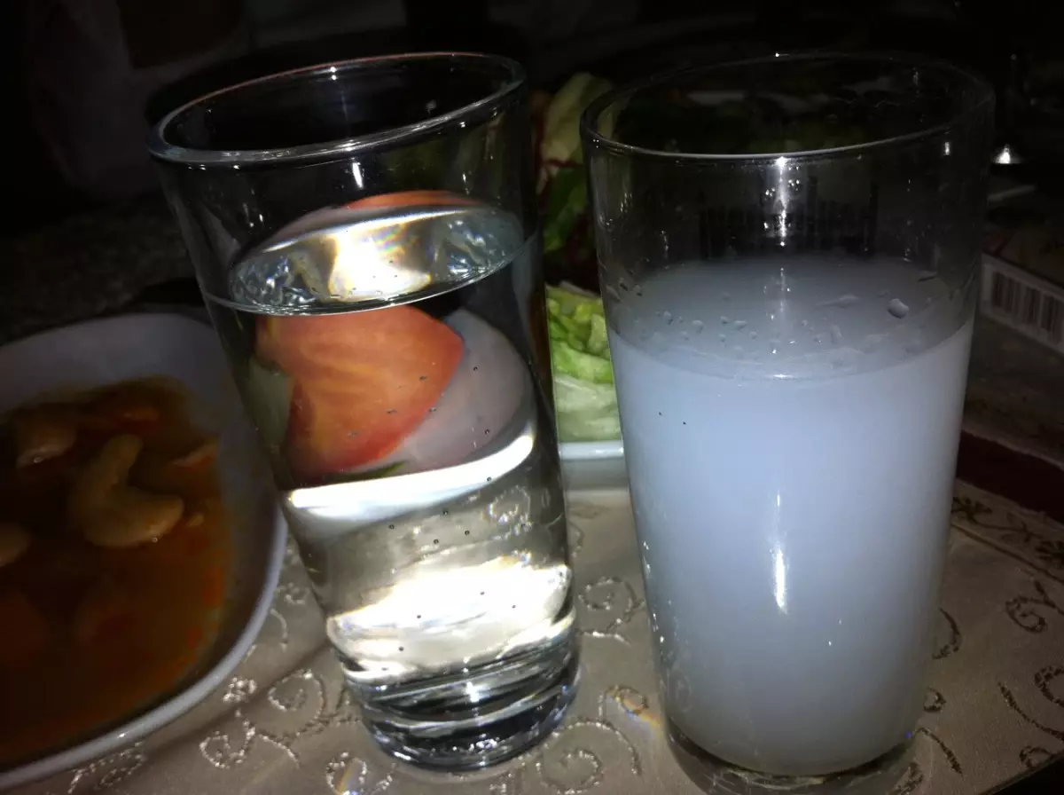 Dedesinin Rakısını İçen Minik Eralp Hastanelik Oldu