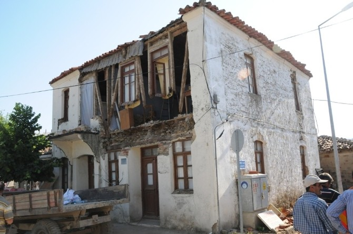 Depremzedelerin Hak Sahipliği Süreci Başladı