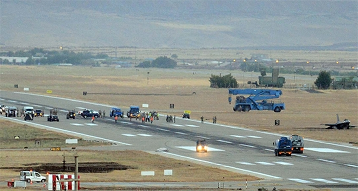 Diyarbakır\'da Ara Verilen Uçuşlar Yeniden Başladı