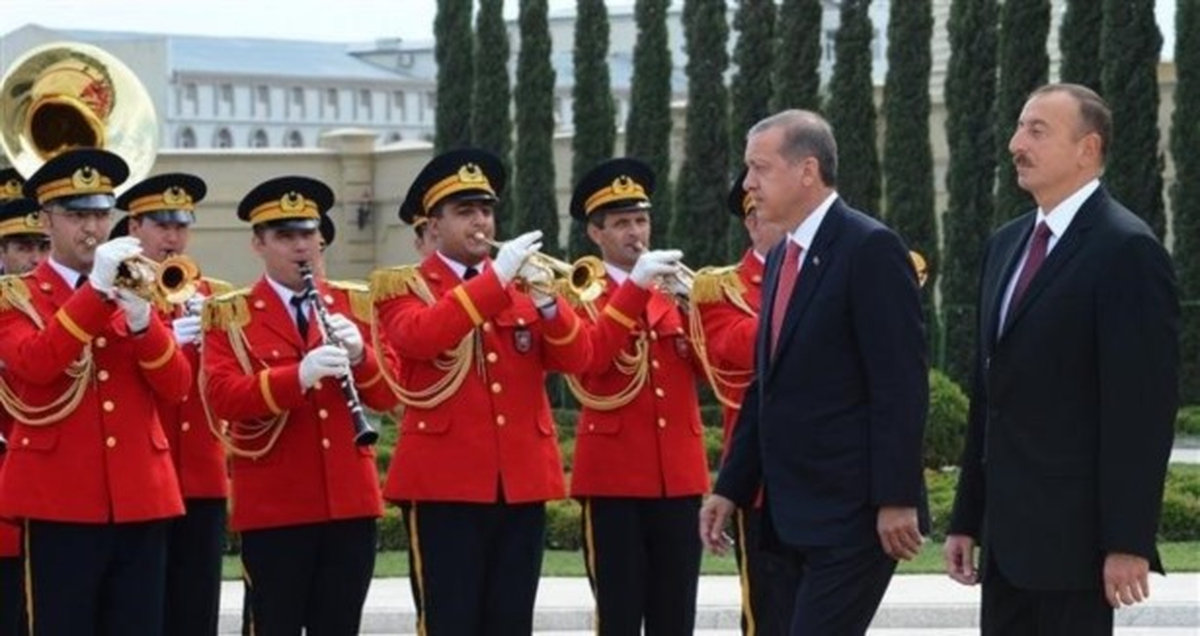 Erdoğan ve Aliyev, Heyetler Arası Görüşmede Bir Araya Geldi