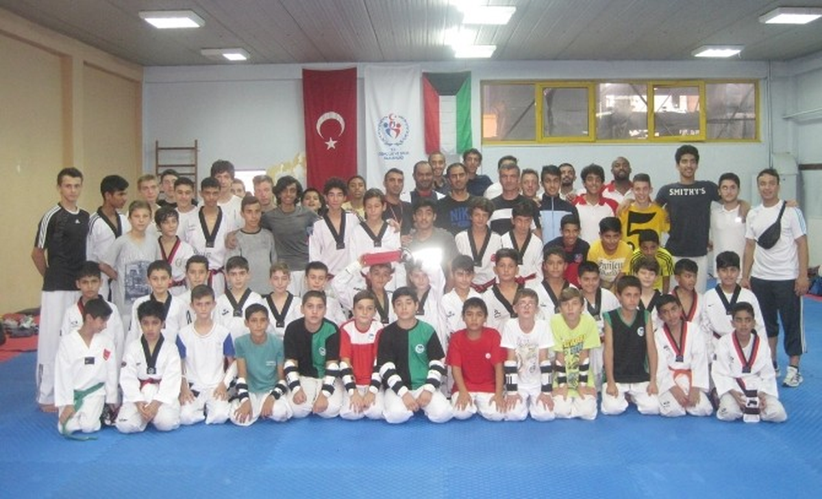 Kuveytli ve Türk Tekvandocular Antrenmanda Buluştu