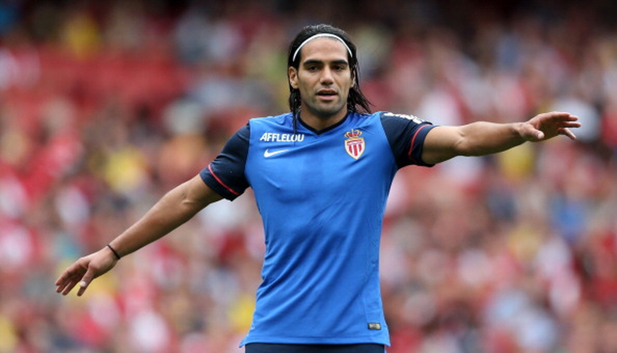 Manchester United\'ın Falcao\'ya 280 Bin Pound Ödeyeceği İddia Edildi