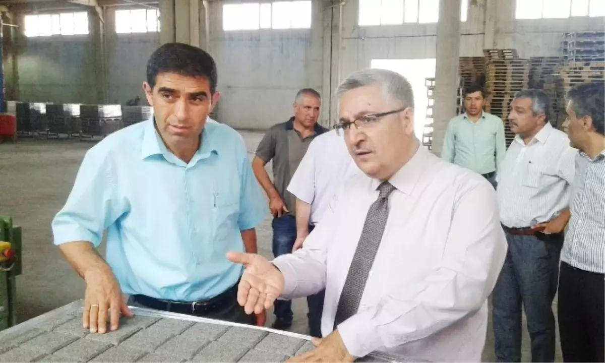 Maski Genel Müdürü Özgür Özdemir Beton Fabrikasını Gezdi