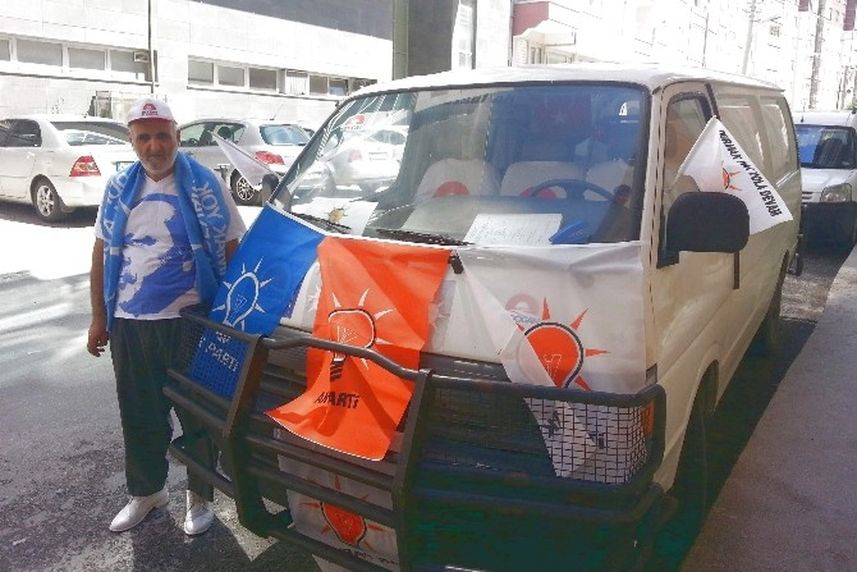 Mehmet Gül, Kendini AK Parti\'ye Vakfetti