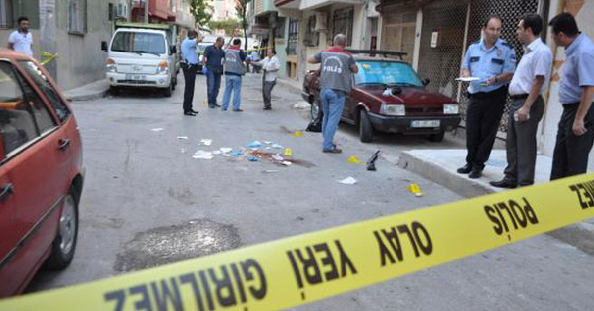 Önce Eski Eşini Sonra Kendini Vurdu