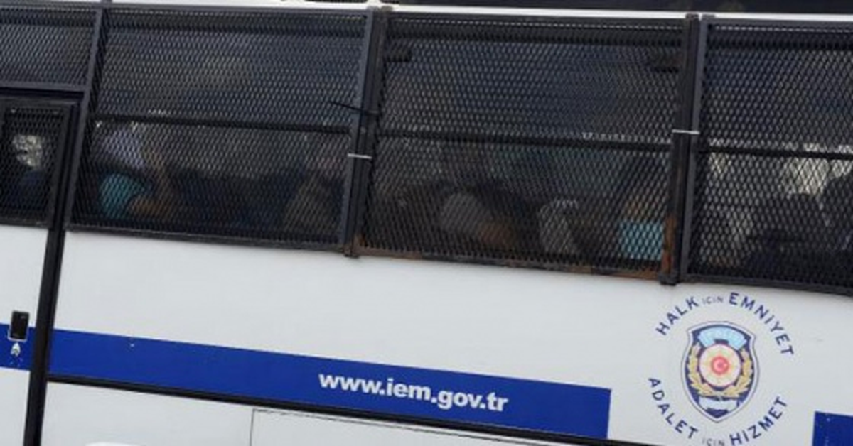 Sağlık Kontrolünden Geçirilen 16 Kişi Adliyeye Sevkedildi