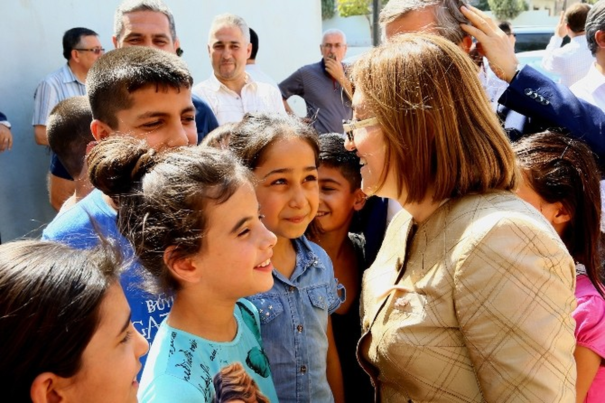 Şahin, Eğitime Destek Çalışmalarına Devam Ediyor