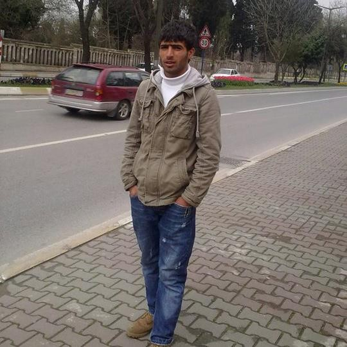Sokak Ortasında 7 Kişi Tarafından Dövülerek Öldürüldü