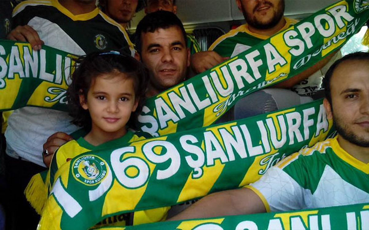 Taraftarın Yüzü Gülüyor