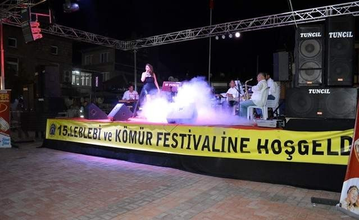 Tavşanlı\'da Leblebi ve Kömür Festivali