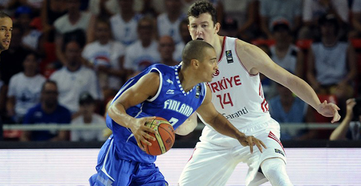 Türkiye Milli Basketbol Takımı, Finlandiya'yı 77-73 Yendi
