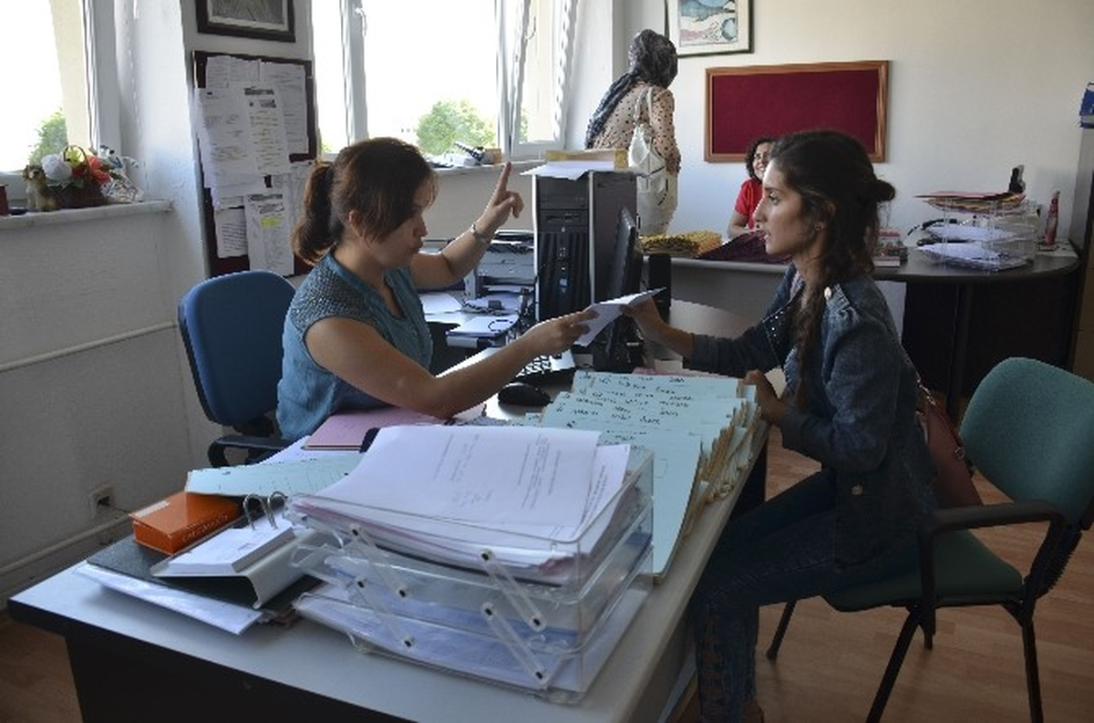 Üniversite Öğrencileri Otogarda Karşılanıyor