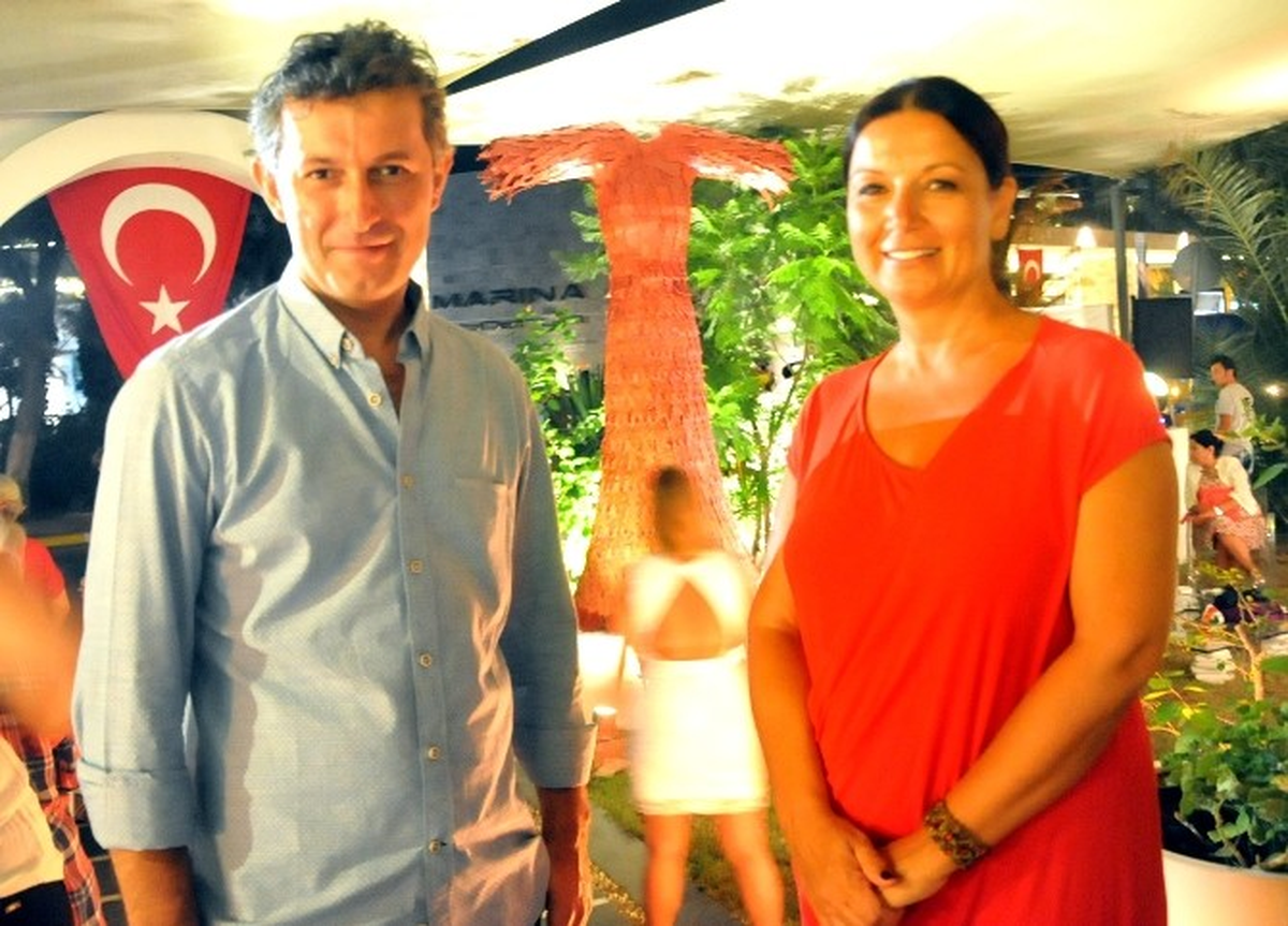 Ünlü Heykeltraş, \'Her Dem\' Sergisi ile Bodrum\'da