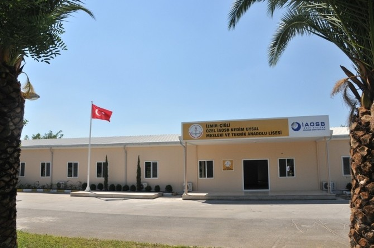 Aosb\'den Hem Eğitim Hem Burs