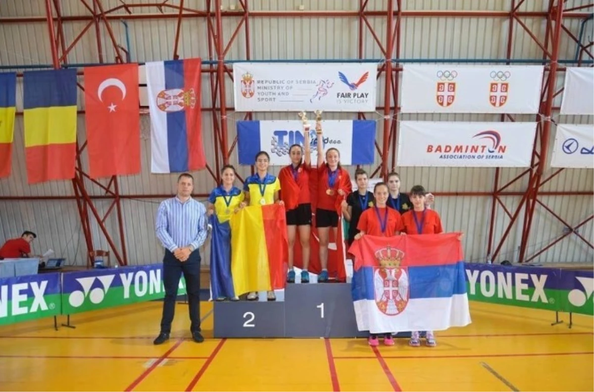 Badmintoncular Sırbistan\'dan Şampiyon Döndüler