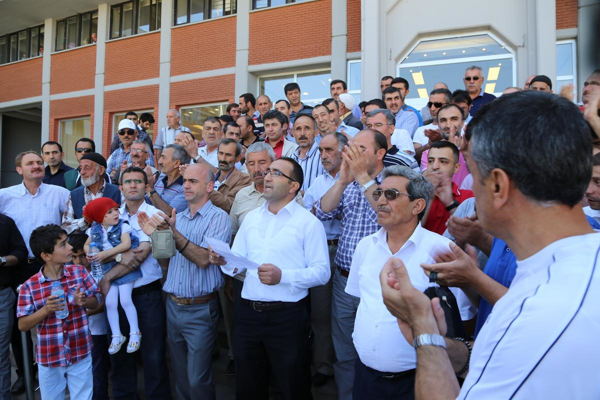 Erzurum\'da "Ruhsat İptali" Protestosu