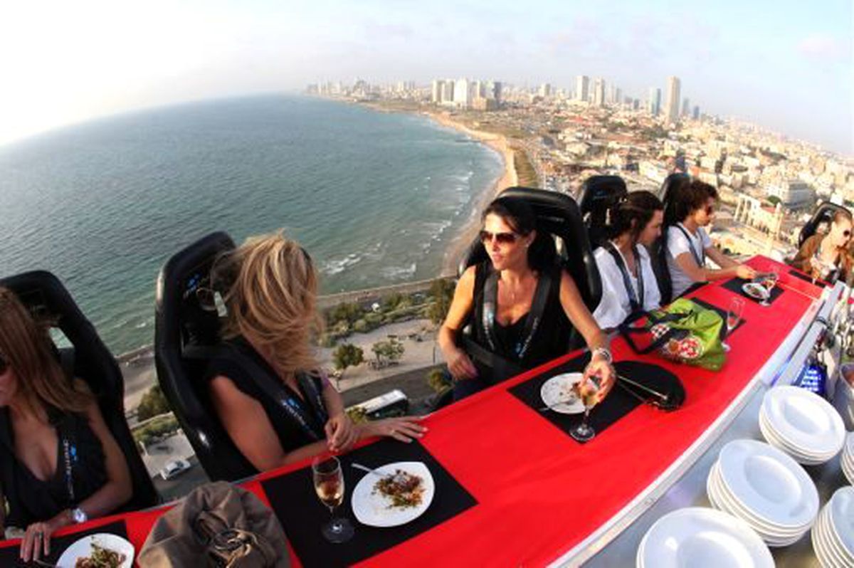 İskenderun\'da Gökyüzünde Yemek Keyfi
