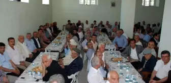 İki Aile Arasındaki Husumet Barış Yemeği ile Noktalandı