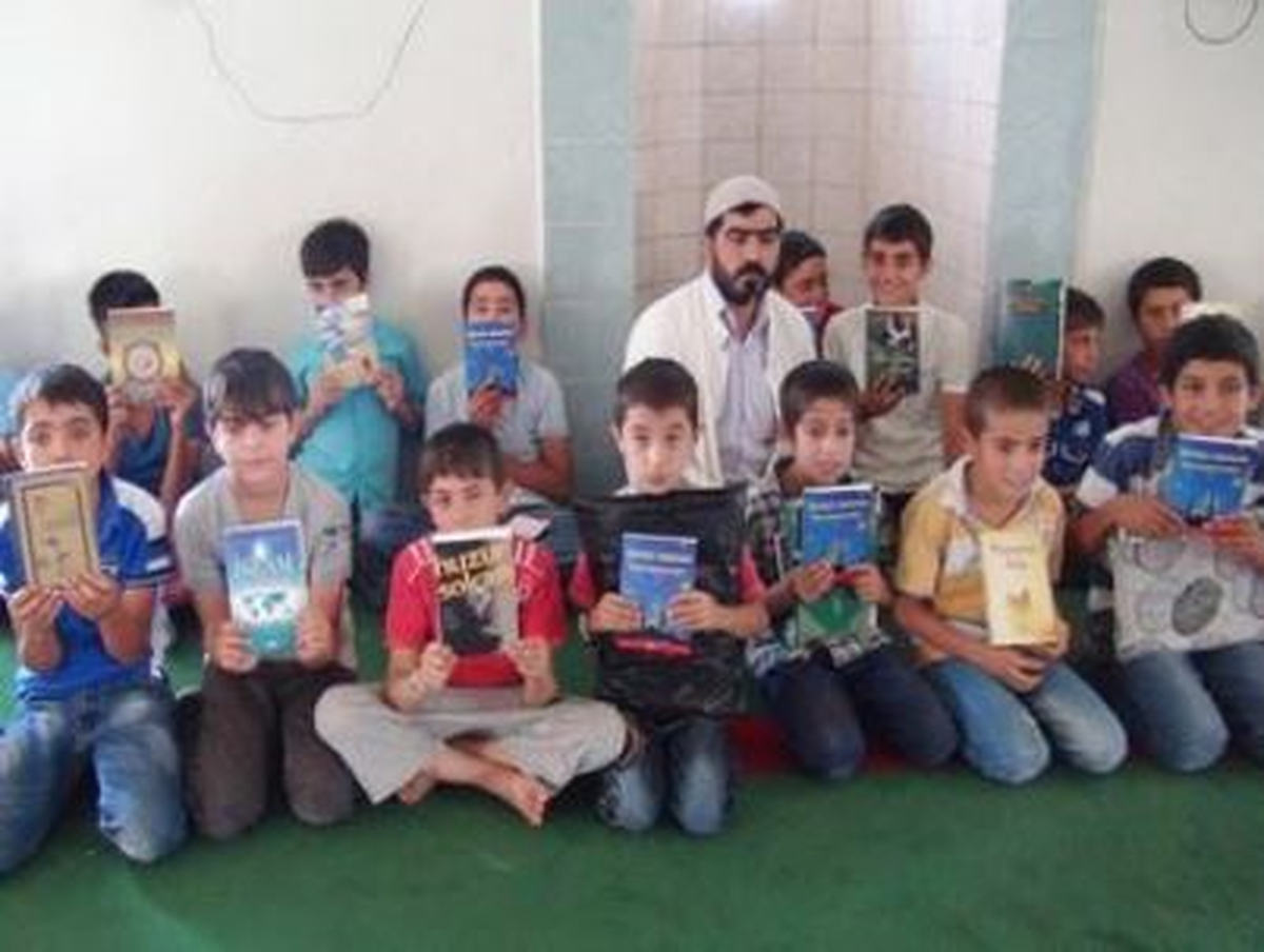 İmamdan Öğrencilere Yönelik Kitap Okuma Kampanyası