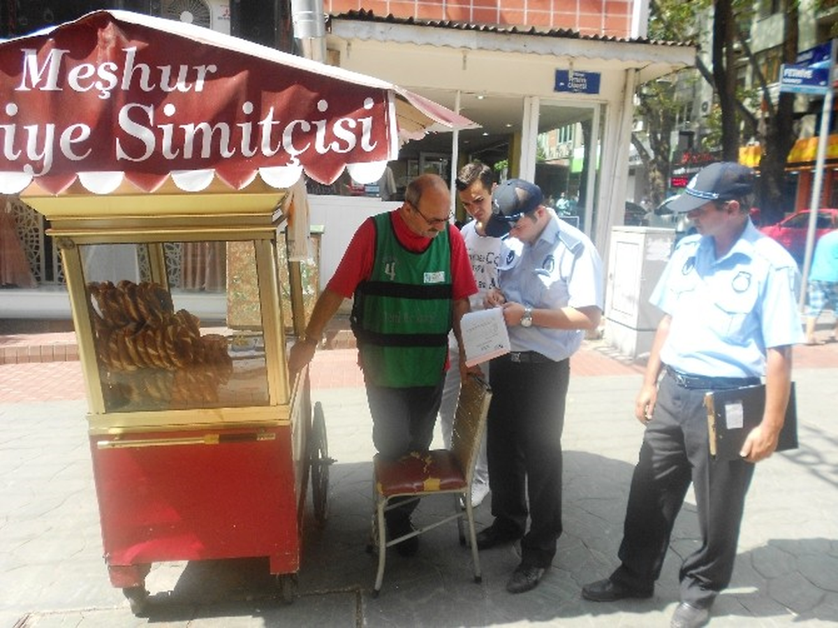 İzmit\'te Sesli Simit Satışına İzin Yok
