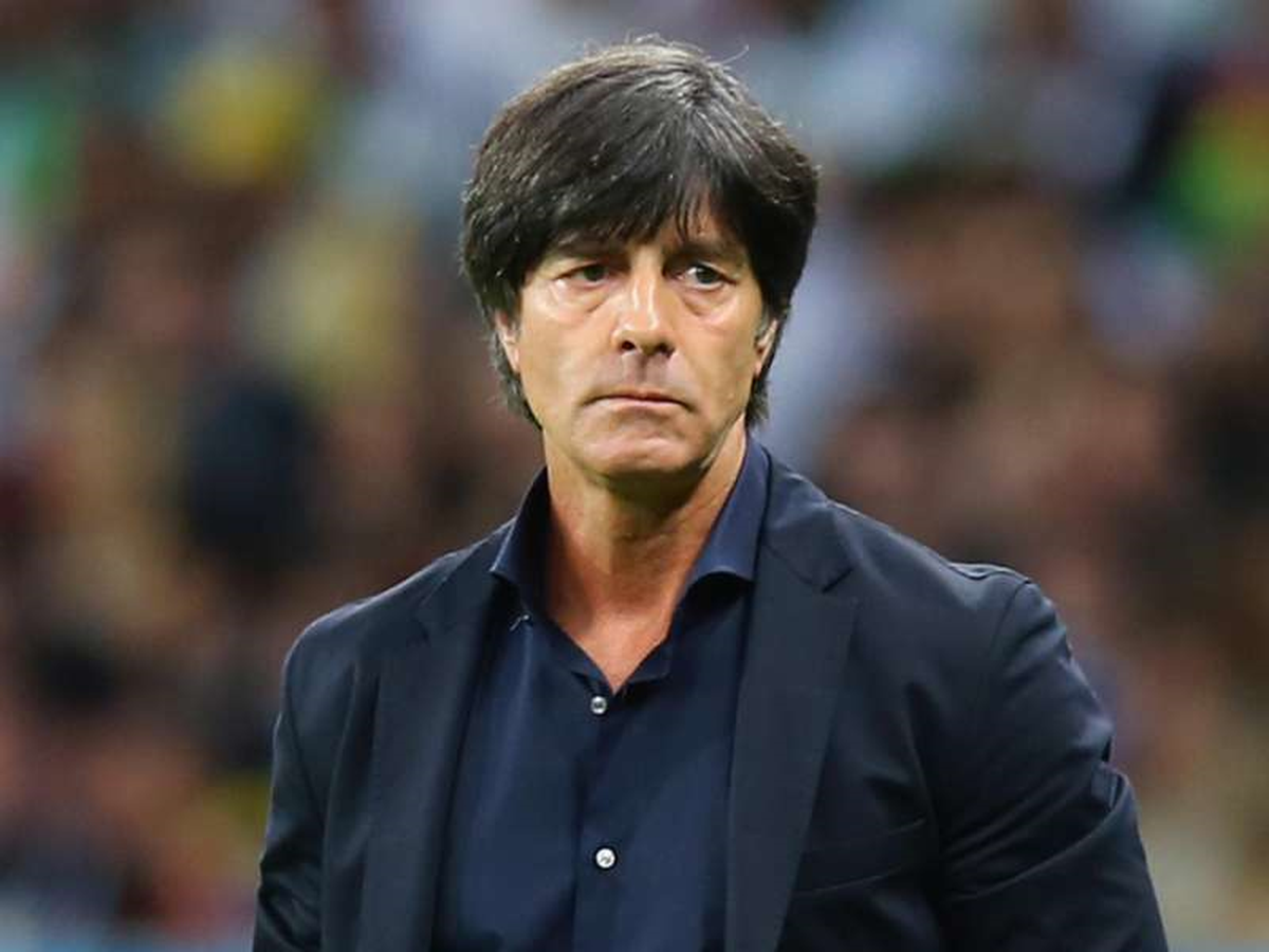 Joachim Löw Tepki Gören Mario Gomez\'e Destek Oldu