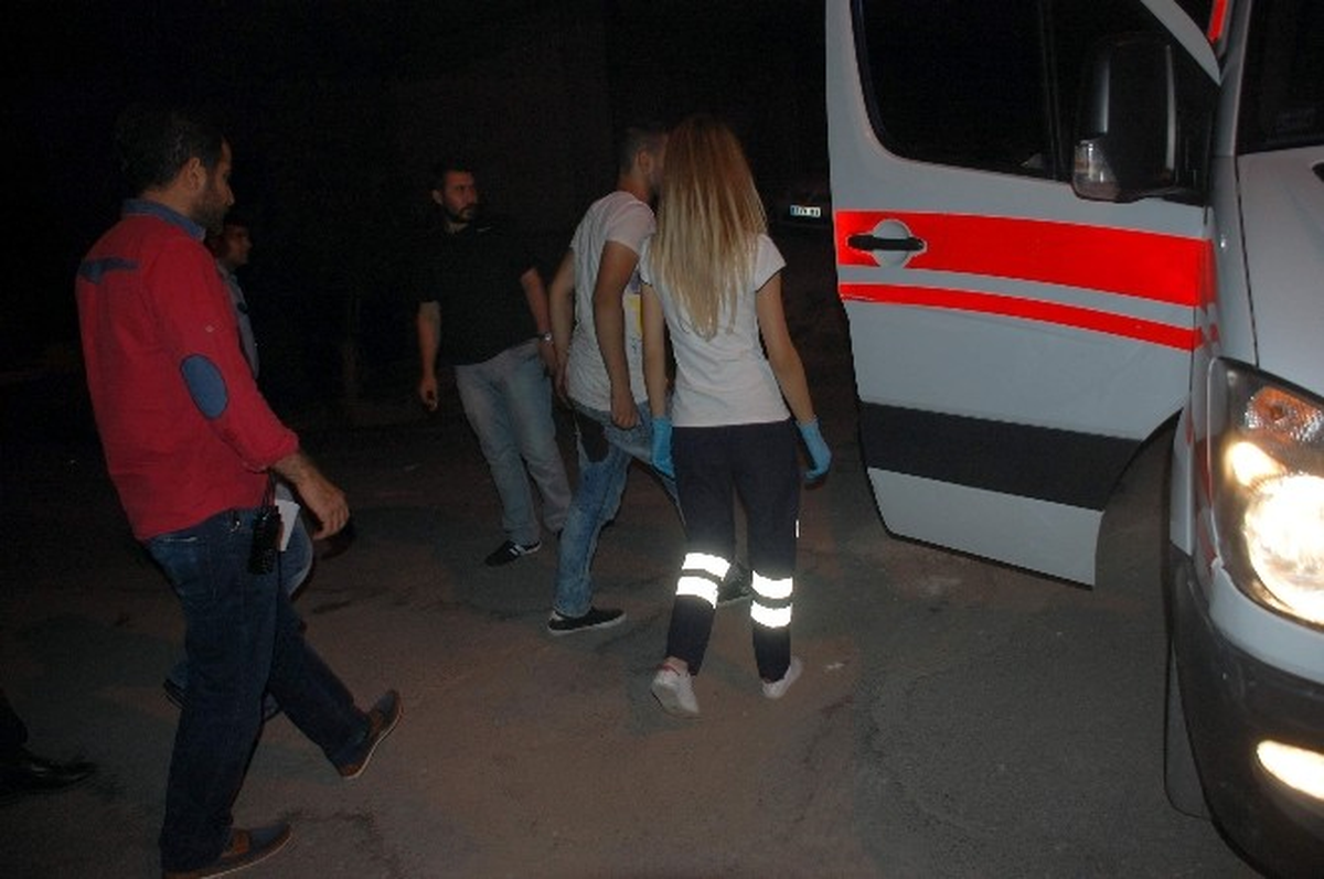 Adıyaman\'da Madde Bağımlıları Kavga Etti: 1 Yaralı