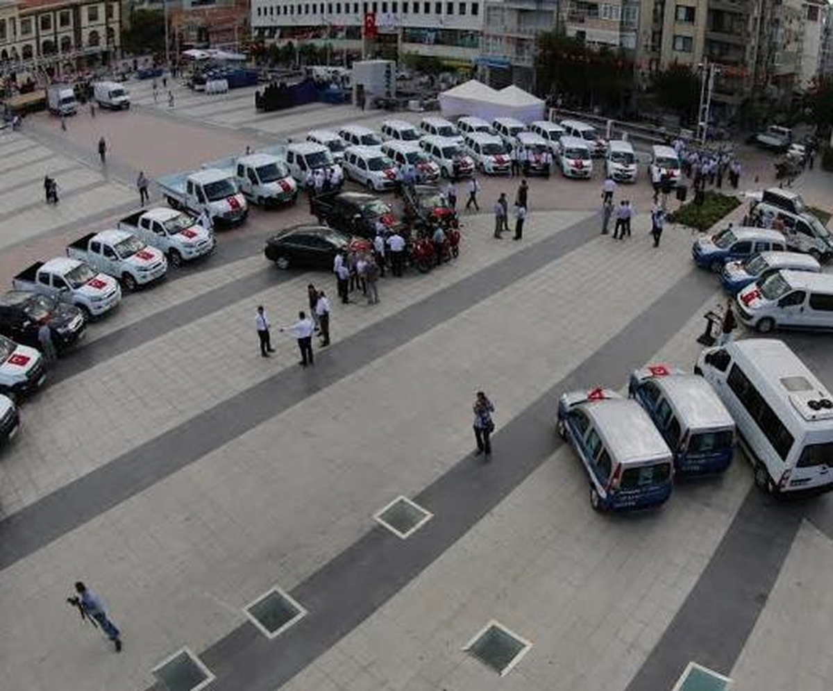 Manisa Büyükşehir Belediyesi Araç Filosunu Güçlendirdi