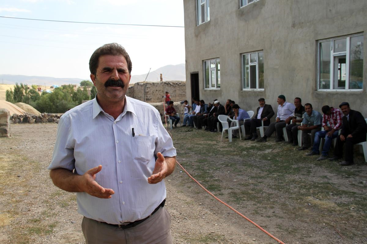 Ağrı Taşlıçay\'da Serinlemek İçin Girdiği Nehirde Boğuldu