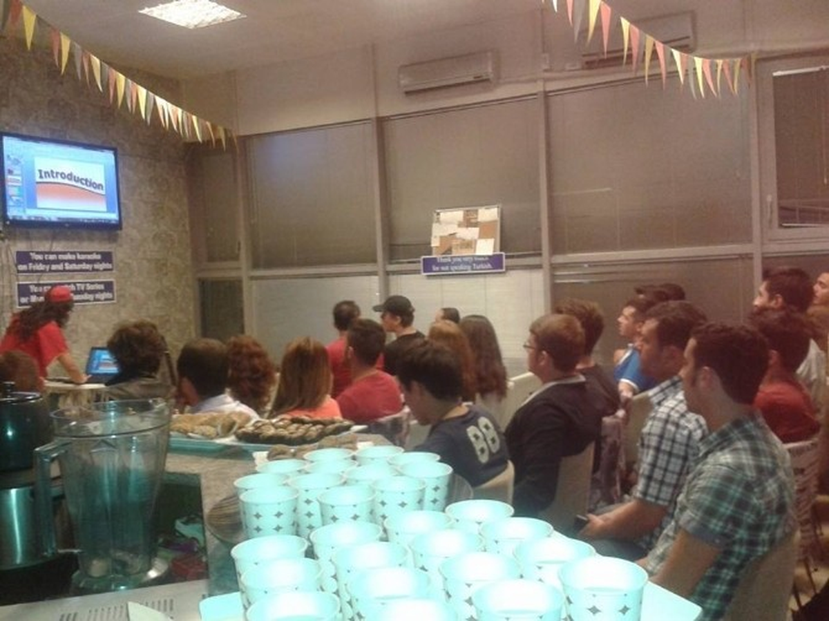 Speaking Cafe Ülke Kültürlerini Tanıtıyor