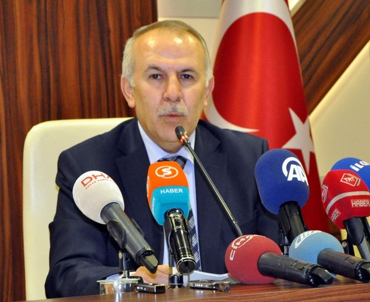 Vali Ata: "İslahiye\'de Yapılan Mülteci Kampı, Elektrik Sorunu Nedeniyle 15 Bin Kişilik Yapılacak"