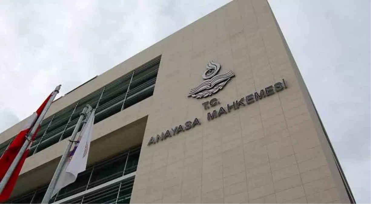 Anayasa Mahkemesi: Mahkememiz Cemaatin ya da Başka Güç Odaklarının Etkisiyle Hareket Etmez