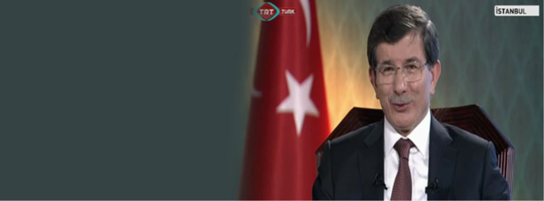 Başbakan Ahmet Davutoğlu, TRT\'nin Canlı Yayınına Katıldı