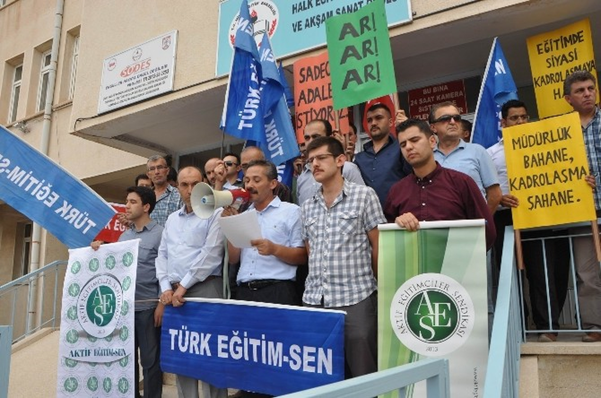 Eğitimciler, Müdür ve Öğretmen Atamalarına Tepki Gösterdi