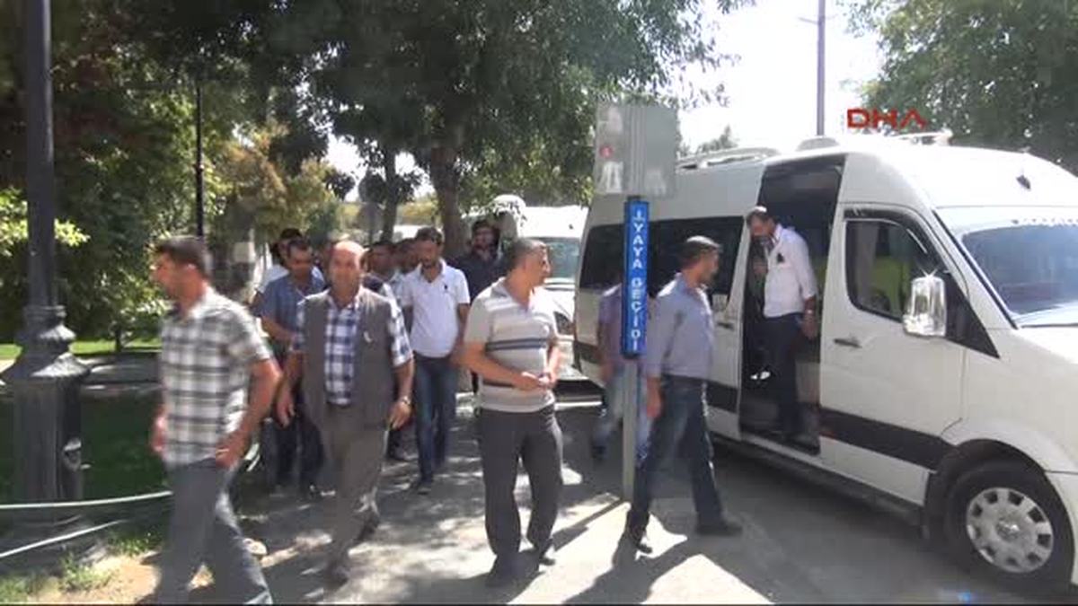 Gaziantep\'te Minibüs Şoförlerinden Protesto