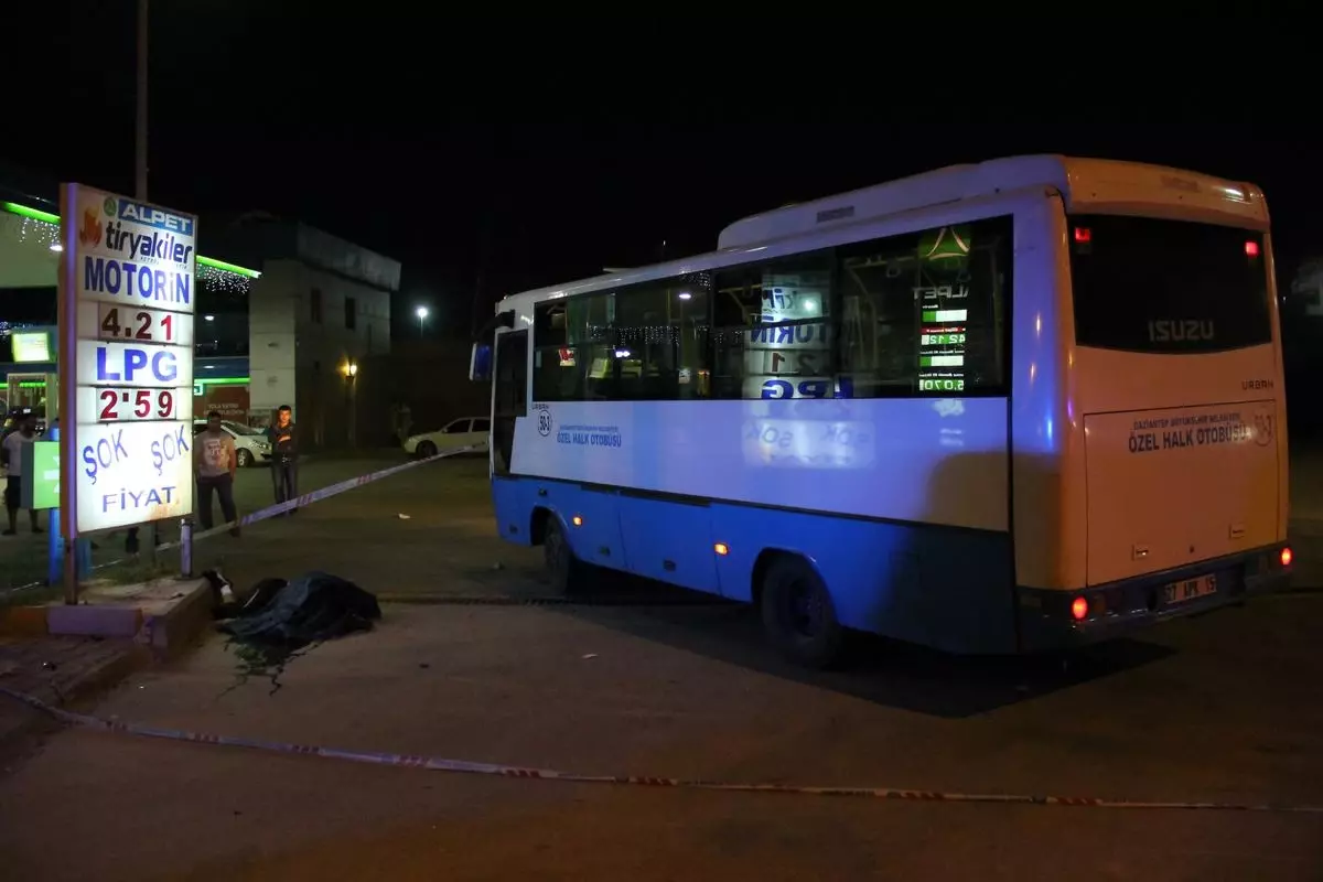 Gaziantep\'te Trafik Kazası: Bir Ölü, Bir Yaralı