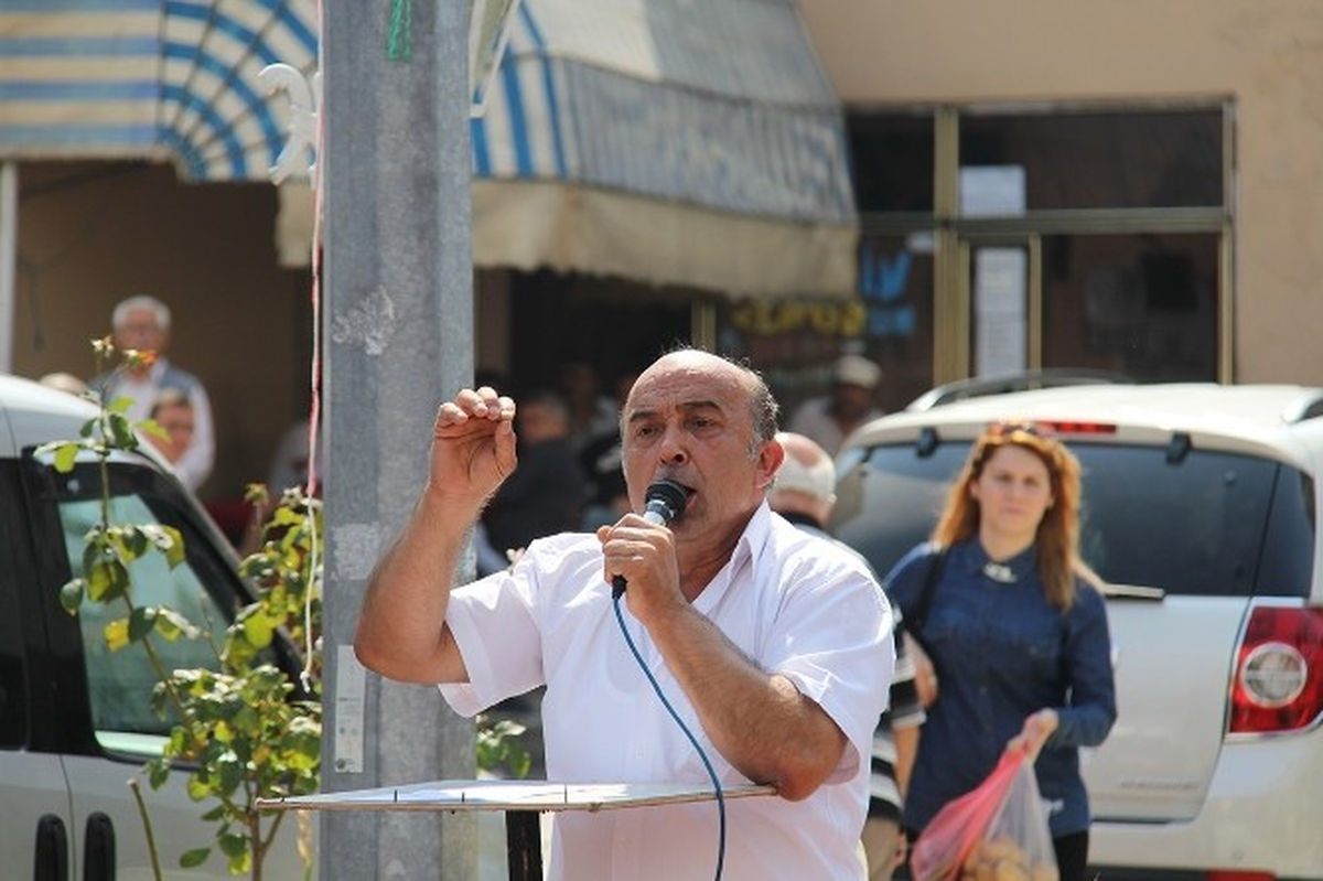 İlçe Sorunlarını Meydanda Dile Getirdiler