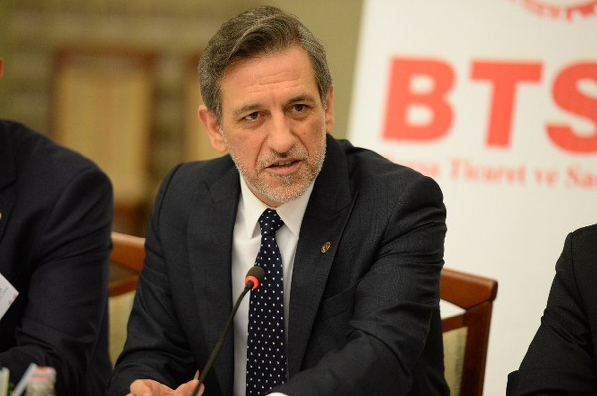 İş Dünyasından Yunuseli\'ne Destek