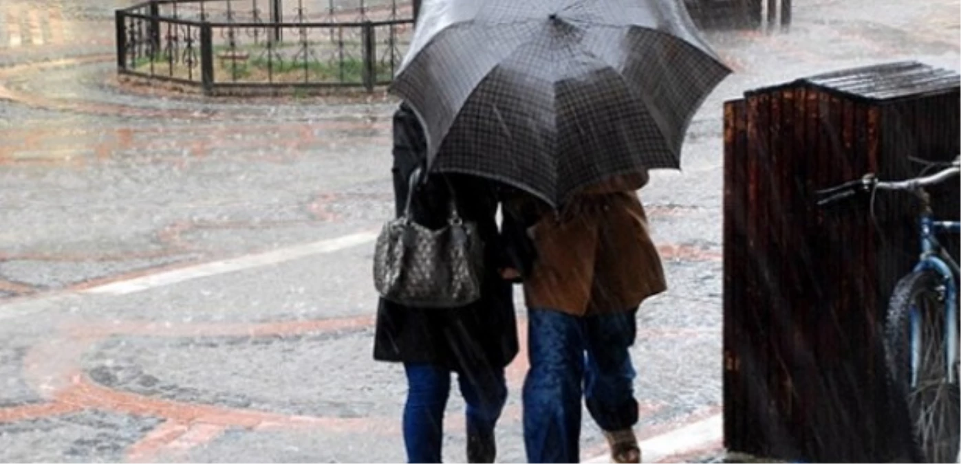 Meteorolojiden İstanbul ve Çevresi İçin Sağanak Yağış Uyarısı