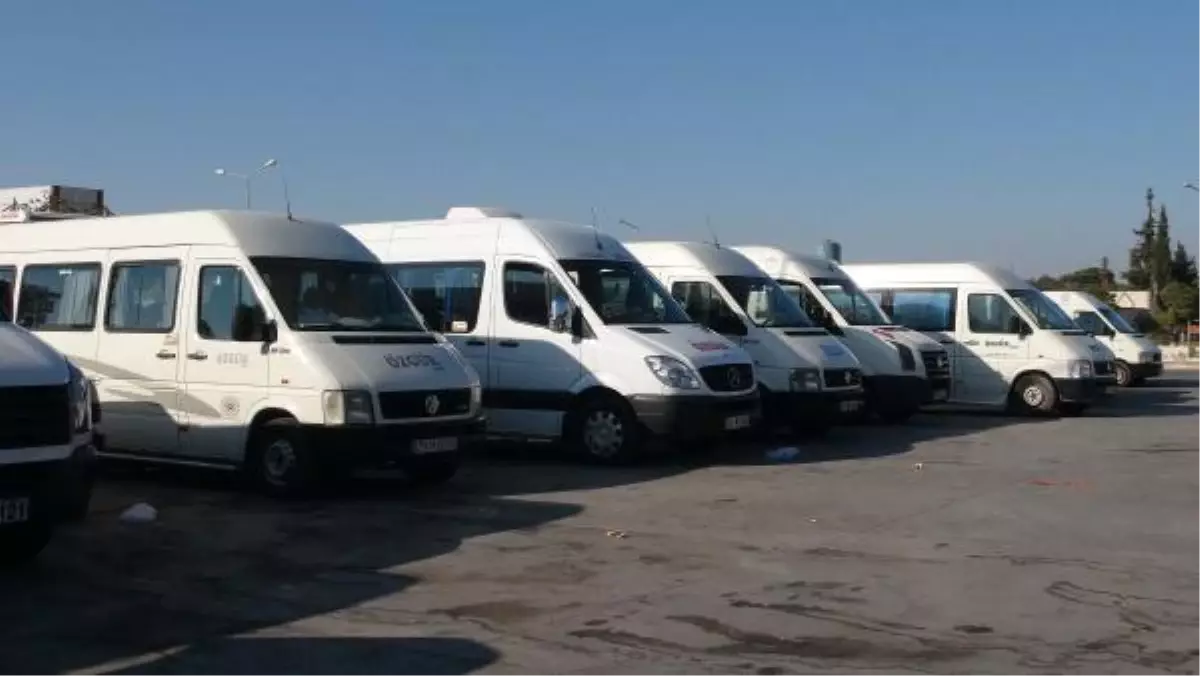 Kilis\'te Minibüs Şoförleri Kontak Kapattı