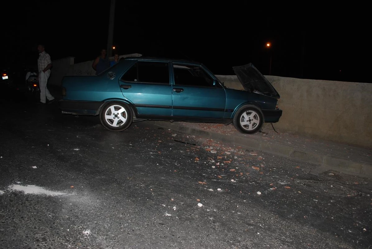 Manisa Salihli\'de Trafik Kazası: Bir Yaralı